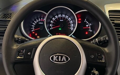 KIA Venga I, 2012 год, 995 000 рублей, 12 фотография