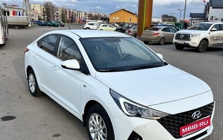 Hyundai Solaris II рестайлинг, 2020 год, 1 650 000 рублей, 1 фотография