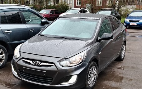Hyundai Solaris II рестайлинг, 2011 год, 580 000 рублей, 9 фотография