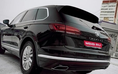 Volkswagen Touareg III, 2018 год, 4 500 000 рублей, 17 фотография