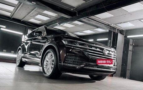 Volkswagen Touareg III, 2018 год, 4 500 000 рублей, 23 фотография