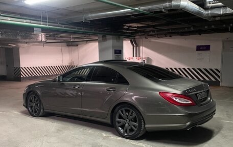 Mercedes-Benz CLS, 2012 год, 3 000 000 рублей, 2 фотография