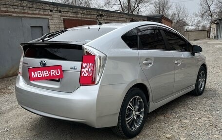 Toyota Prius, 2013 год, 1 180 000 рублей, 3 фотография