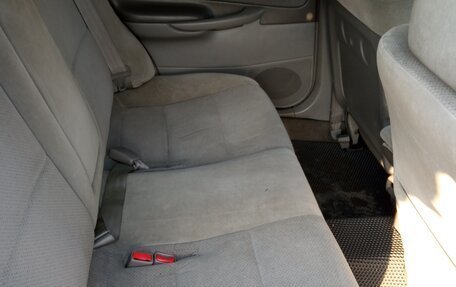 Mazda Capella, 2001 год, 380 000 рублей, 26 фотография