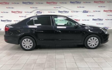 Volkswagen Jetta VI, 2011 год, 595 000 рублей, 4 фотография