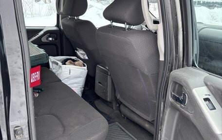 Nissan Navara (Frontier), 2007 год, 780 000 рублей, 18 фотография