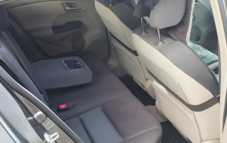 Honda Insight II рестайлинг, 2009 год, 950 000 рублей, 13 фотография