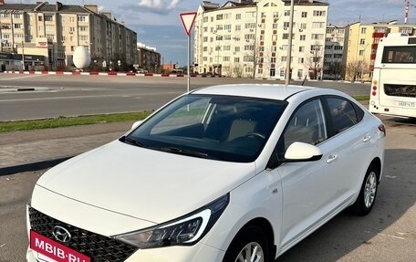 Hyundai Solaris II рестайлинг, 2020 год, 1 650 000 рублей, 13 фотография