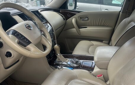 Nissan Patrol, 2011 год, 2 000 000 рублей, 3 фотография