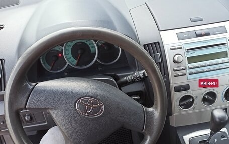 Toyota Corolla Verso I, 2007 год, 855 000 рублей, 16 фотография