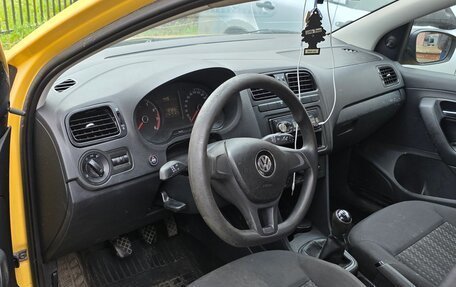 Volkswagen Polo VI (EU Market), 2017 год, 450 000 рублей, 3 фотография