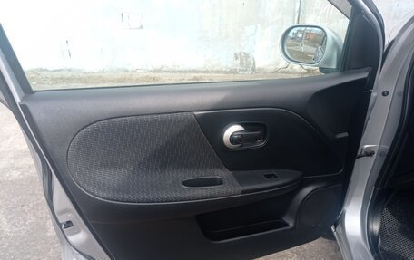 Nissan Note II рестайлинг, 2010 год, 730 000 рублей, 35 фотография