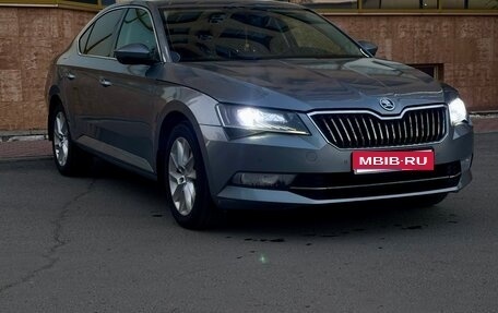 Skoda Superb III рестайлинг, 2017 год, 1 690 000 рублей, 1 фотография