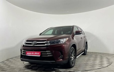 Toyota Highlander III, 2018 год, 3 850 000 рублей, 1 фотография