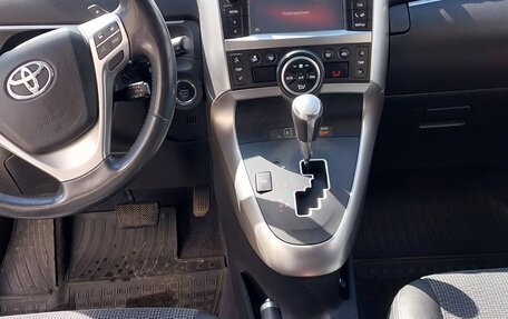 Toyota Verso I, 2014 год, 1 500 000 рублей, 11 фотография