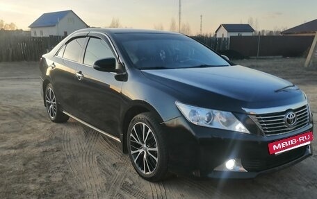 Toyota Camry, 2013 год, 1 900 000 рублей, 5 фотография