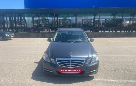 Mercedes-Benz E-Класс, 2012 год, 1 650 000 рублей, 9 фотография