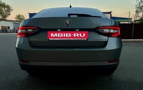 Skoda Superb III рестайлинг, 2017 год, 1 690 000 рублей, 4 фотография