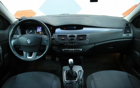 Renault Laguna III рестайлинг, 2008 год, 630 000 рублей, 14 фотография