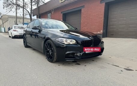 BMW 5 серия, 2015 год, 2 фотография