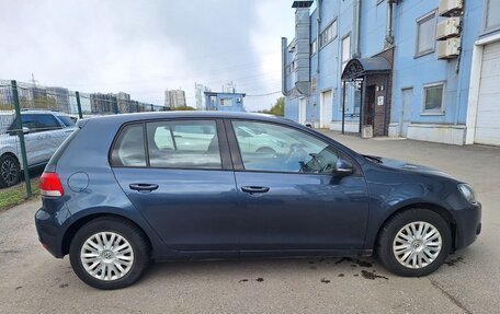 Volkswagen Golf VI, 2011 год, 870 000 рублей, 1 фотография
