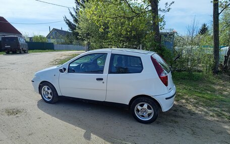 Fiat Punto III Punto Evo рестайлинг, 2003 год, 225 000 рублей, 5 фотография