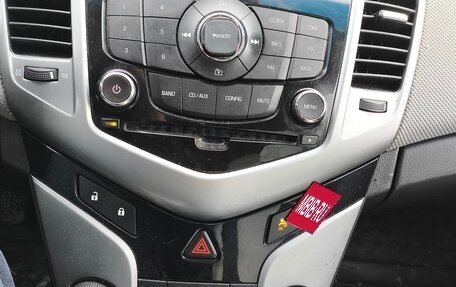 Chevrolet Cruze II, 2012 год, 800 000 рублей, 6 фотография