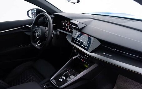 Audi RS 3, 2023 год, 12 100 000 рублей, 11 фотография