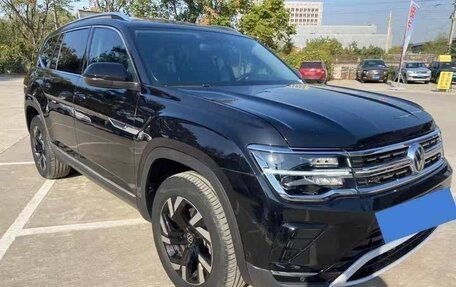 Volkswagen Teramont I, 2021 год, 3 035 000 рублей, 1 фотография