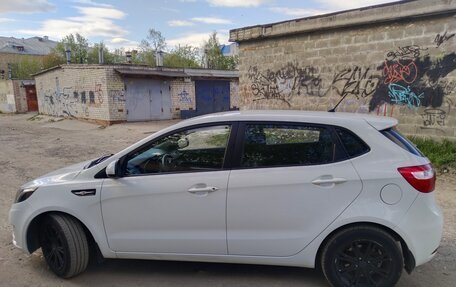 KIA Rio III рестайлинг, 2014 год, 930 000 рублей, 1 фотография