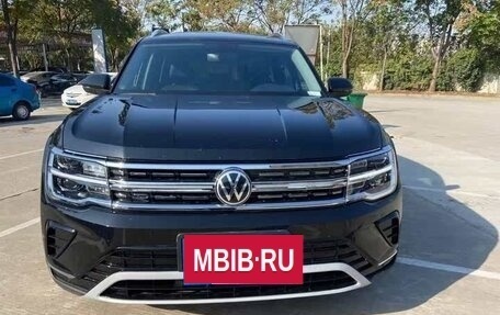 Volkswagen Teramont I, 2021 год, 3 035 000 рублей, 2 фотография