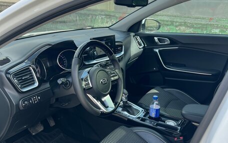 KIA cee'd III, 2018 год, 2 050 000 рублей, 8 фотография