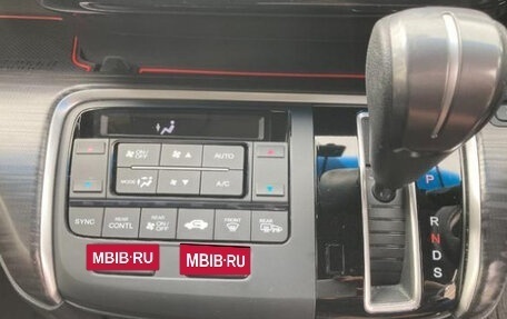 Honda Stepwgn IV, 2017 год, 1 600 000 рублей, 18 фотография