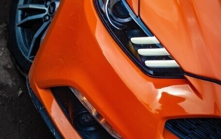 Ford Mustang VI рестайлинг, 2016 год, 2 680 000 рублей, 19 фотография