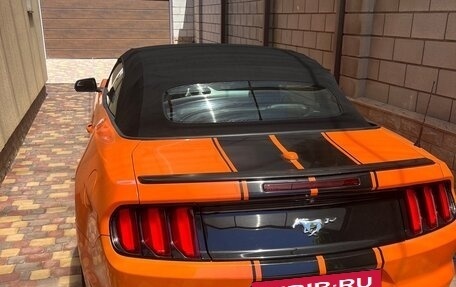 Ford Mustang VI рестайлинг, 2016 год, 2 680 000 рублей, 13 фотография