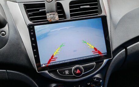 Hyundai Solaris II рестайлинг, 2012 год, 500 000 рублей, 10 фотография