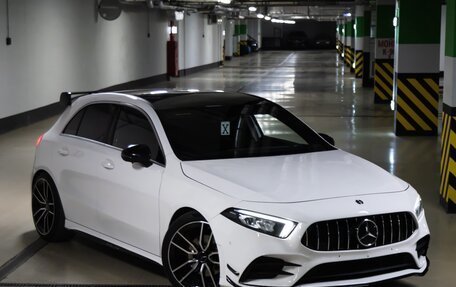 Mercedes-Benz A-Класс, 2018 год, 2 500 000 рублей, 2 фотография