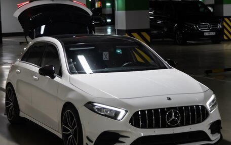 Mercedes-Benz A-Класс, 2018 год, 2 500 000 рублей, 3 фотография