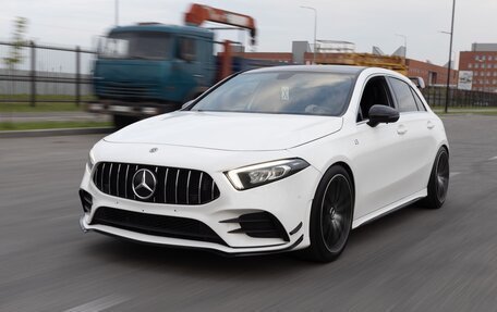 Mercedes-Benz A-Класс, 2018 год, 2 500 000 рублей, 16 фотография