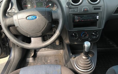Ford Fiesta, 2006 год, 350 000 рублей, 6 фотография