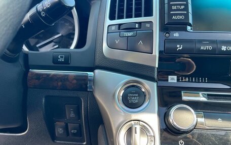 Toyota Land Cruiser 200, 2014 год, 4 490 000 рублей, 15 фотография