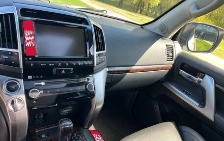 Toyota Land Cruiser 200, 2014 год, 4 490 000 рублей, 13 фотография
