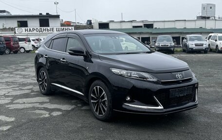 Toyota Harrier, 2017 год, 3 300 000 рублей, 2 фотография