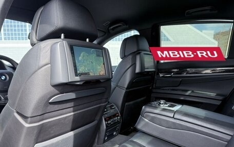 BMW 7 серия, 2012 год, 3 000 000 рублей, 21 фотография
