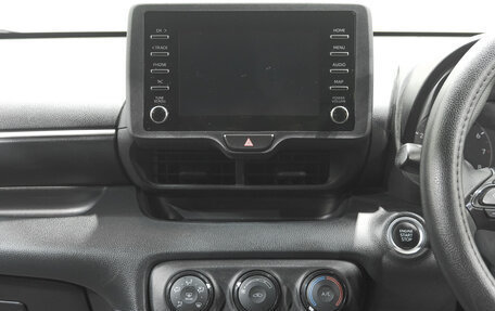 Toyota Yaris, 2020 год, 1 469 000 рублей, 16 фотография