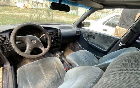 Nissan Primera II рестайлинг, 1992 год, 110 000 рублей, 3 фотография