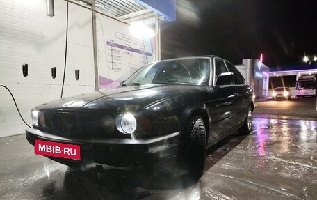 BMW 5 серия, 1991 год, 325 000 рублей, 2 фотография