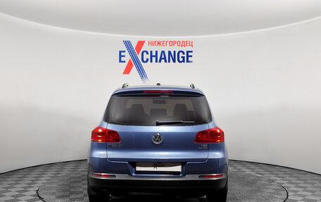Volkswagen Tiguan I, 2011 год, 1 065 000 рублей, 5 фотография