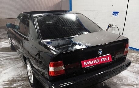 BMW 5 серия, 1991 год, 325 000 рублей, 6 фотография