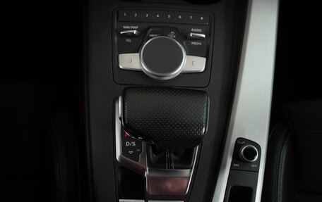 Audi A4, 2015 год, 3 259 000 рублей, 15 фотография